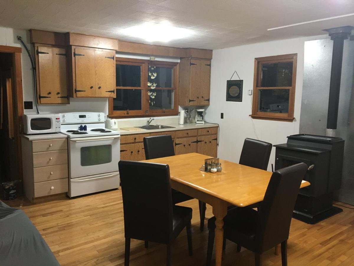Riverfront Rustic Cottage Durham Bridge Extérieur photo